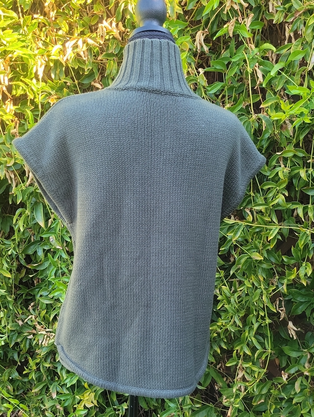 BCBGeneration Button Mock Neck Knit Short Sleeve Sweater Green Muted - Picture 5 of 14